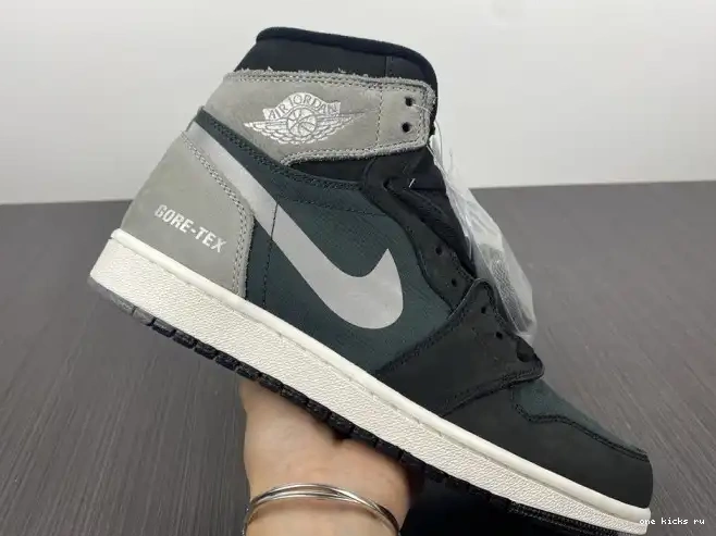Chep Onekick Black Gore-Tex 1 Jordan High Grey Particle Retro Element DB2889-001 0326
